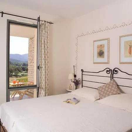 Eurogroup Provence Country Club 4* L'Isle-sur-la-Sorgue